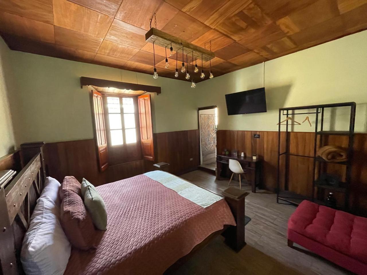 Hotel Mucha Quetzaltenango Exteriör bild